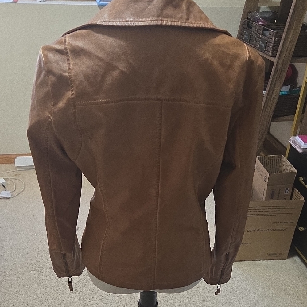 Max Studio Camel Leather Jacket - image 2
